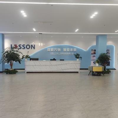 The factory's reception desk and exhibition hall are integrated. Domestic and foreign customers are welcome to visit the factory for inspection.